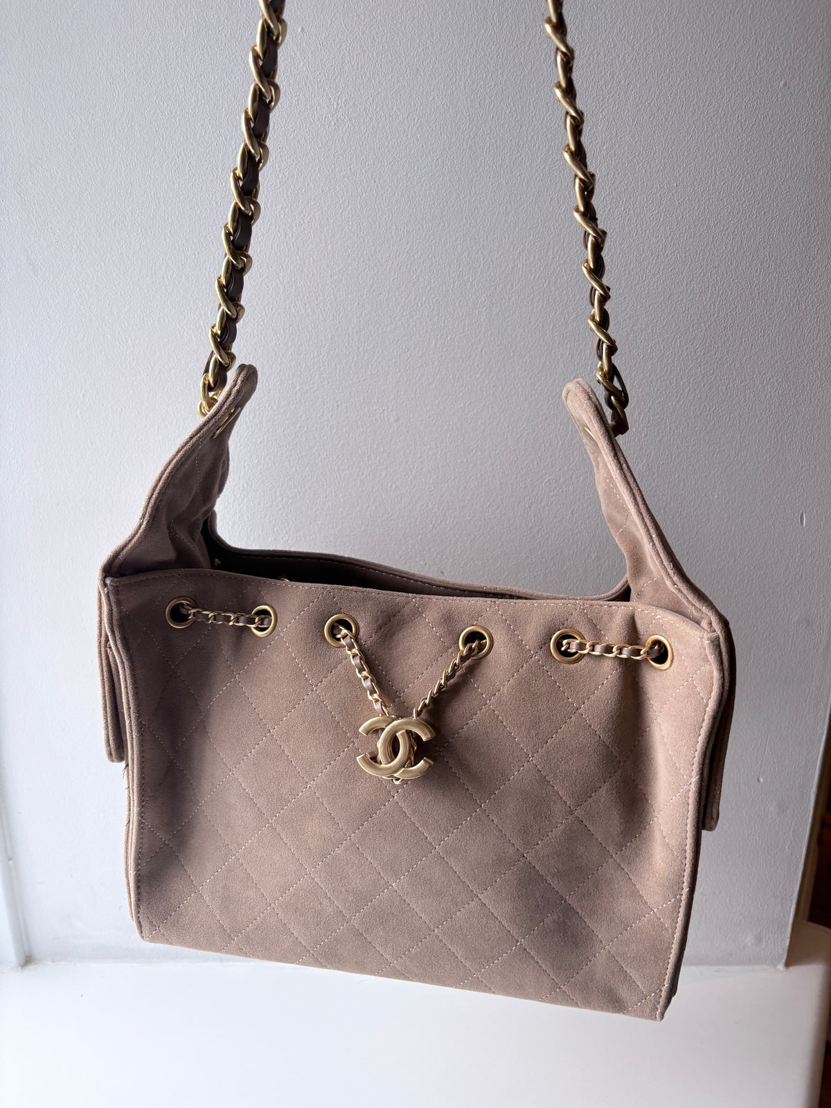 Slouch Shoulder Bag