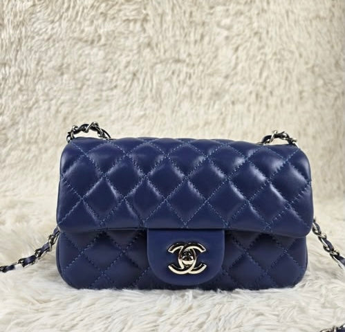Mini Classic Chain Bag