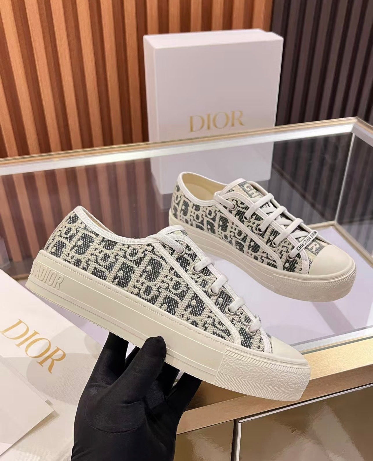 Low Top Runners (V2)