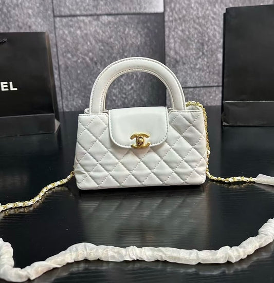 Hold Handbag