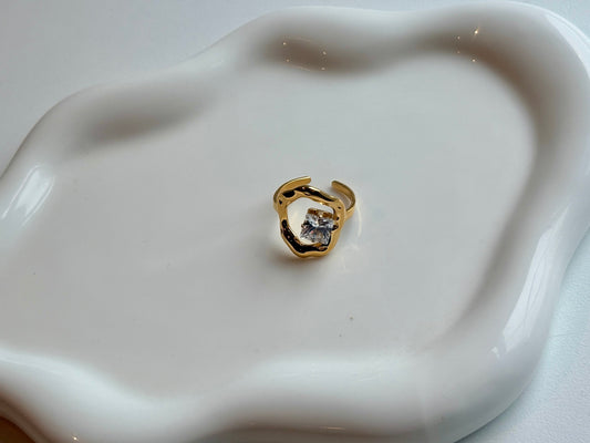 Oval Ring