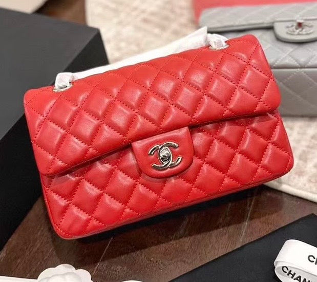 Classic Chain Bag